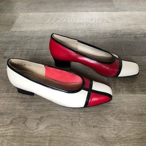 Vintage 50’s/60’s Color Block Leather Heeled Pump